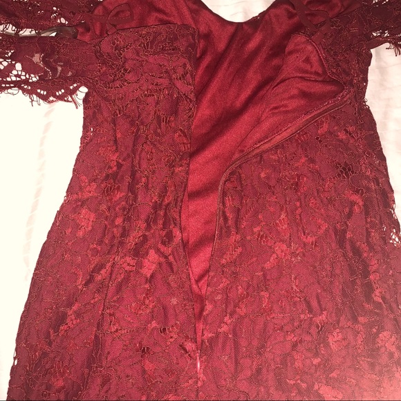 RED ZIP UP DRESS - Picture 4 of 5